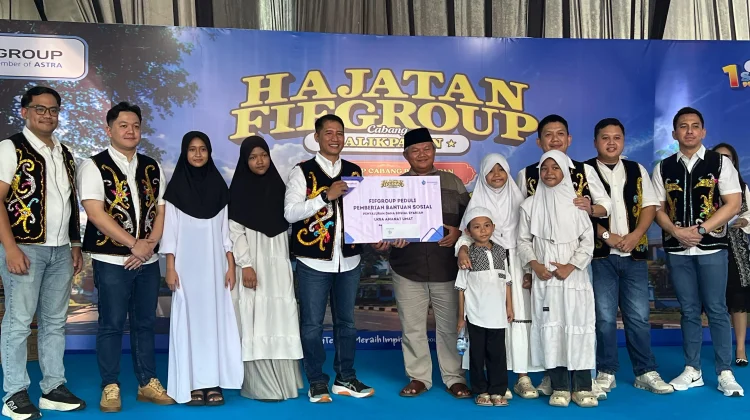 FIFGROUP Balikpapan Berbagi CSR di Hari Hajatan