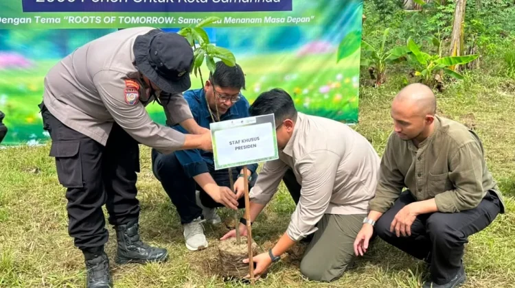 Stafsus Presiden Tiar Karbala Dukung Gerakan Anak Muda Tanam Pohon di Samarinda
