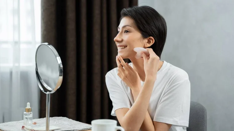 Tips Mandi Sehat untuk Jaga Skin Barrier
