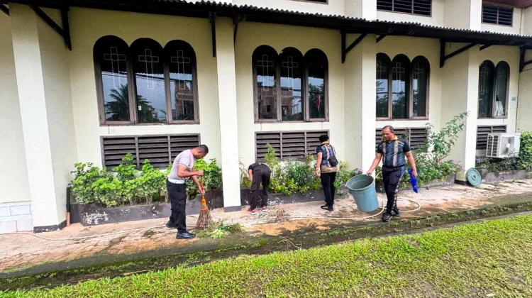 Polres Paser Menggelar Bakti Religi, Sambut HUT Bhayangkara ke-80