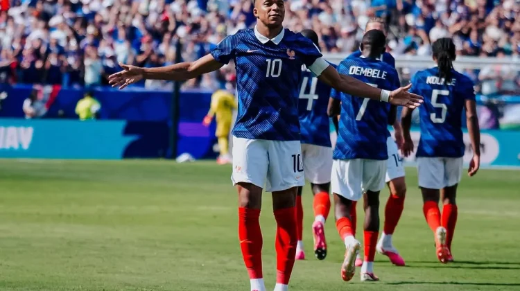 Mbappe Pecahkan Rekor, Prancis Taklukkan Senegal 3-1