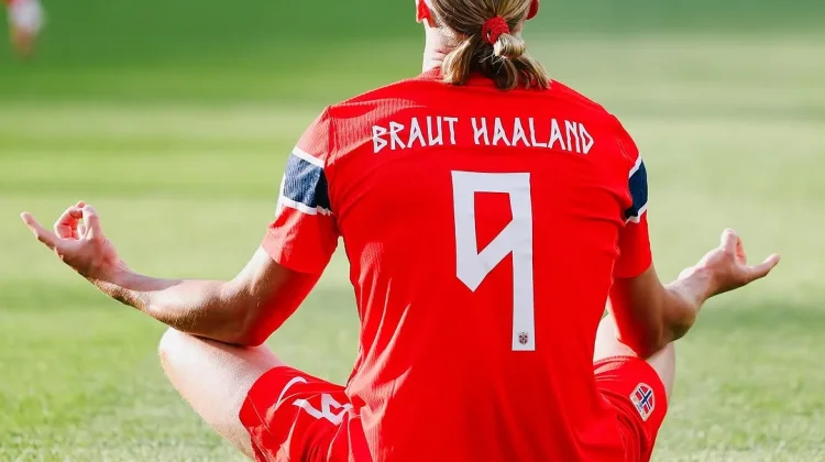Haaland Mengamuk, Norwegia Awali Piala Dunia dengan Kemenangan