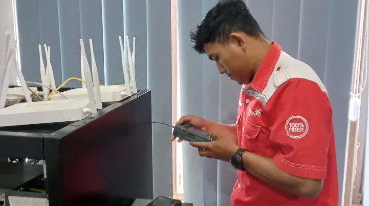 Cara Kerja Fiber Optik dan Keunggulannya di Era Digital