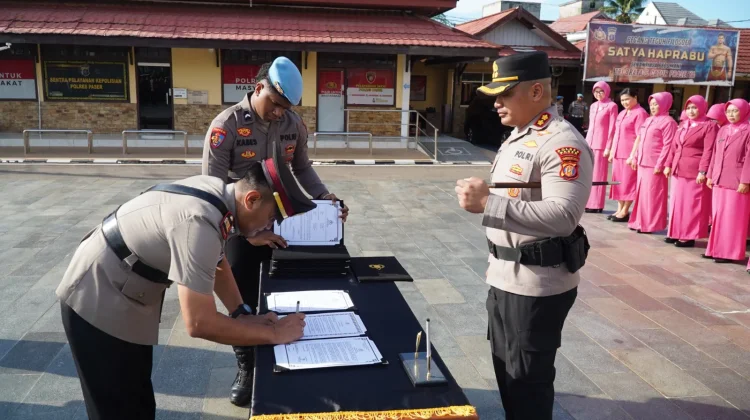 Kapolres Paser Pimpin Sertijab Pejabat Utama dan Kapolsek Jajaran