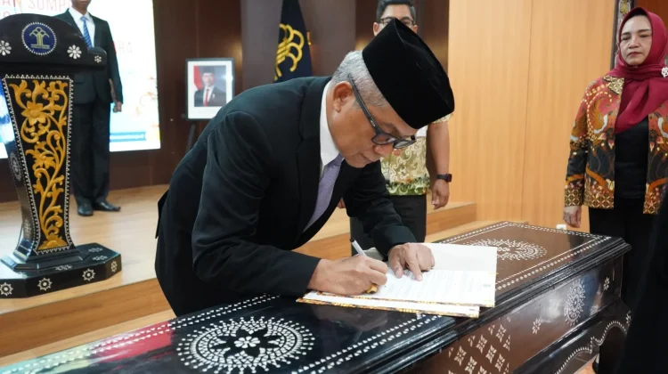 Dua Notaris Pengganti Dilantik, Layanan Hukum Tetap Terjaga
