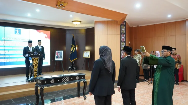 Dua Notaris Pengganti Dilantik, Layanan Hukum Tetap Terjaga