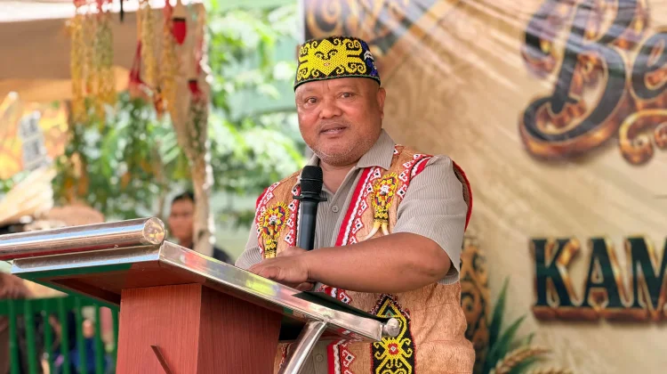 Festival Bekudung Betiung dan Hari Jadi ke-263 Kampung Tumbit Dayak Resmi Dibuka