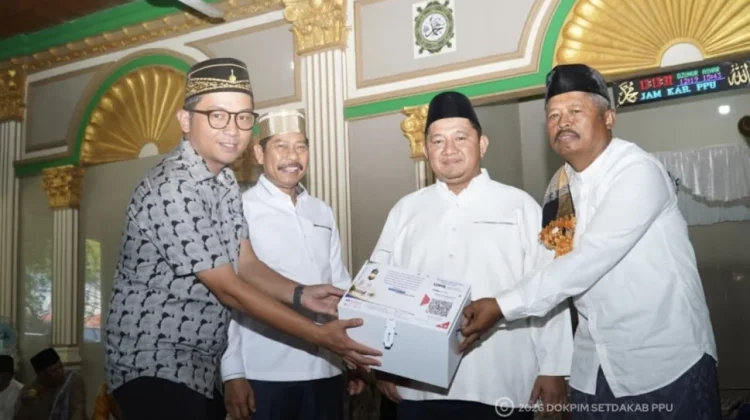 Safari Jumat, Bupati PPU Ajak Desa Kembangkan Wirausaha