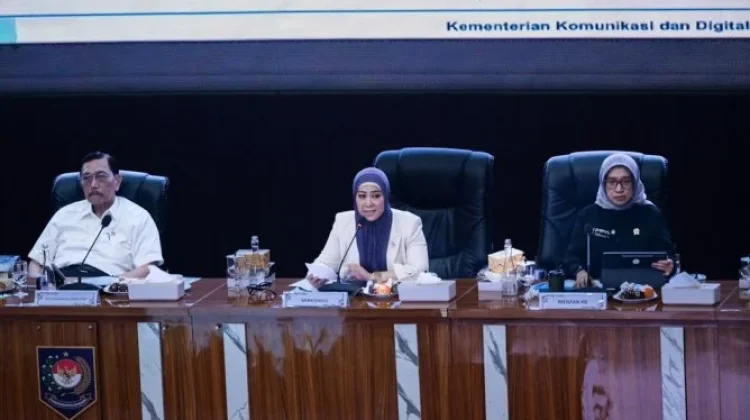 Meutya Hafid: Digitalisasi Bansos Bergantung pada Data Berkualitas