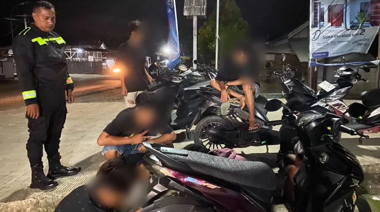 Patroli Dini Hari, Polsek Waru Cegah Balap Liar di Jalur Nasional