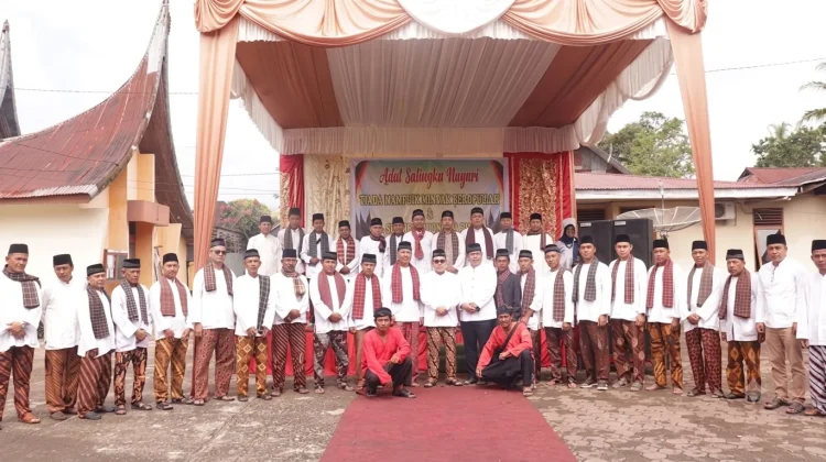 Menjaga Identitas Minang Melalui Tradisi Manjapuik Marapulai di Rantau