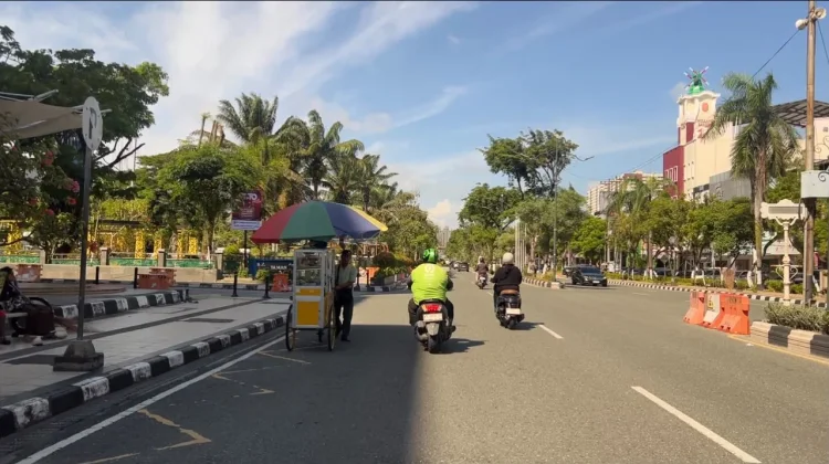 Libur Sekolah Pendapatan Pengemudi Ojek Online di Balikpapan Anjlok 50 Persen