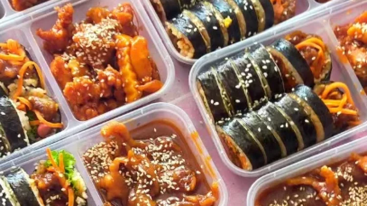 Kenali Perbedaan Dakbal dan Dakganjeong Khas Korea