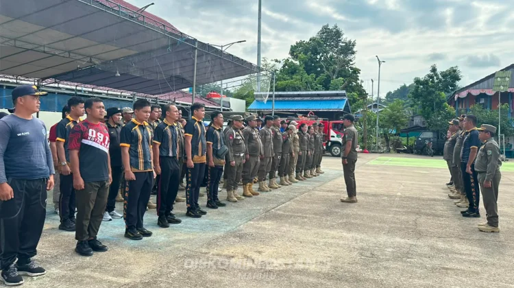 Aksi ASRI Mahulu: Satpol PP Seluruh Elemen Kompak Bersihkan Ujoh Bilang