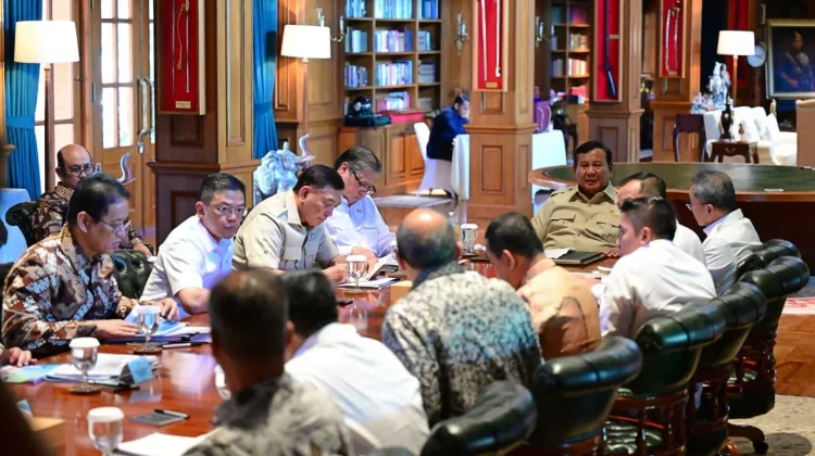 Prabowo Tetapkan Harga Khusus BBM Rp15.000 per Liter bagi Nelayan Kapal 30–200 GT