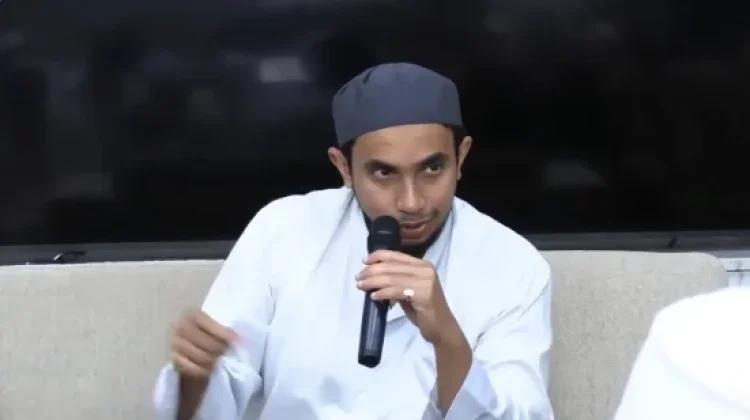 Muhammad Al Habsyi: Tiga Cara Menguatkan Hati saat Disakiti Orang Lain