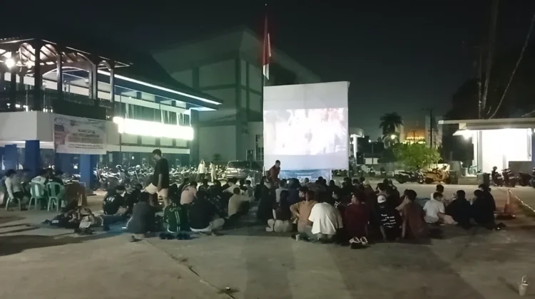 Keseruan Warga Samarinda Nobar di RRI: Seru, Tertib, dan Kualitas Siaran Jernih