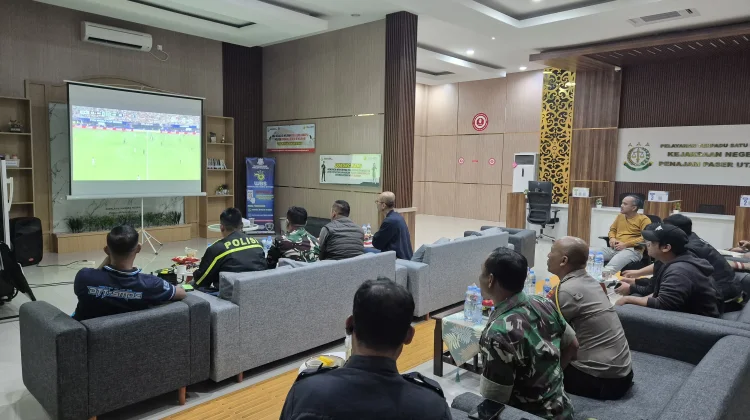 Forkopimda PPU Perkuat Sinergi Lewat Nobar Semifinal Piala Dunia 2026