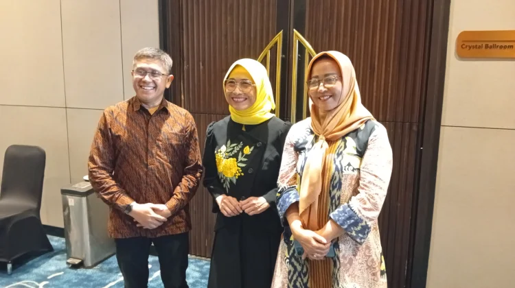 Diskominfo Kaltim Perkuat Literasi Digital melalui Sekolah dan Media