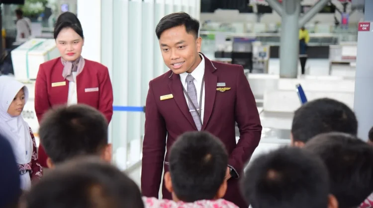 Peringati HAN 2026, Bandara SAMS Sepinggan Edukasi dan Bantu Anak