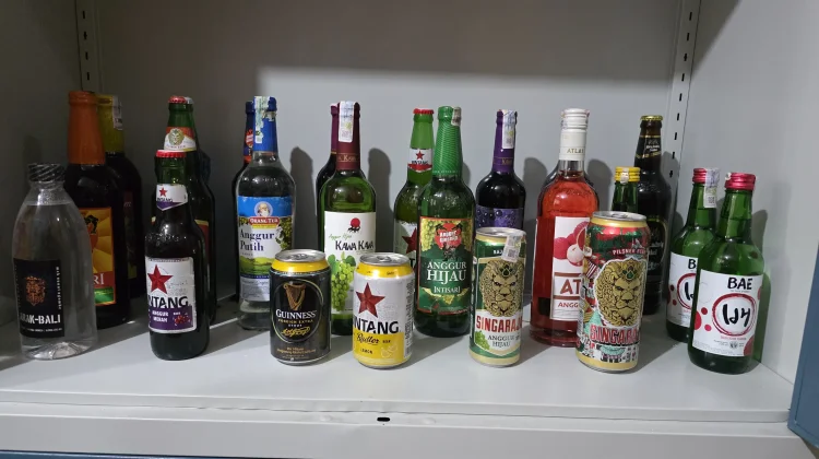Satpol PP Kaltim Temukan 1.815 Botol Miras dalam Operasi di Sekitar Sepaku