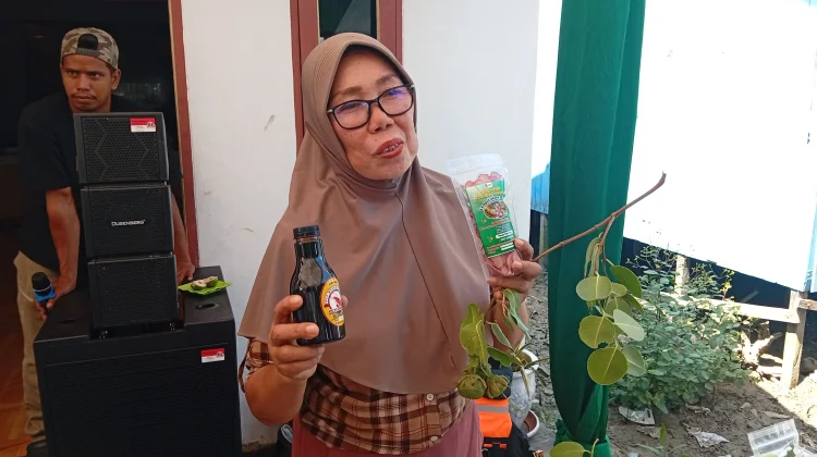 UKM Mawar Desa Sepatin Olah Udang dan Buah Mangrove Jadi Produk Bernilai Ekonomi