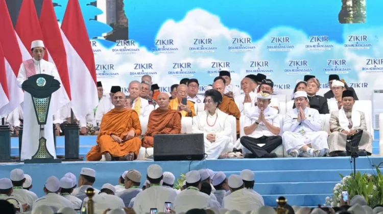Zikir dan Doa Kebangsaan di Monas Teguhkan Persatuan Sambut HUT Ke-81 RI