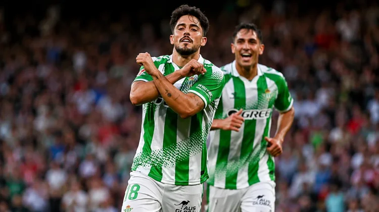 Juara Premier League Tumbang! Arsenal Takluk 1-3 dari Real Betis di Laga Pramusim