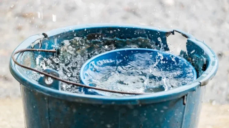 Standar Keperluan Air Bersih Penyintas Capai 15 Liter per Orang per Hari