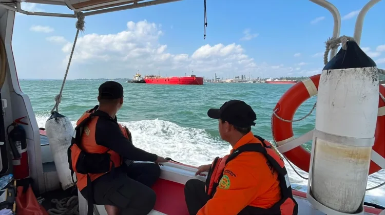 Diduga Melompat dari Kapal di Buoy 9, Seorang Penumpang Belum Ditemukan