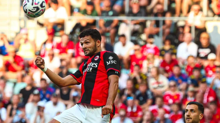 AC Milan Hancurkan Manchester United 4-2, Amorim Balas Dendam