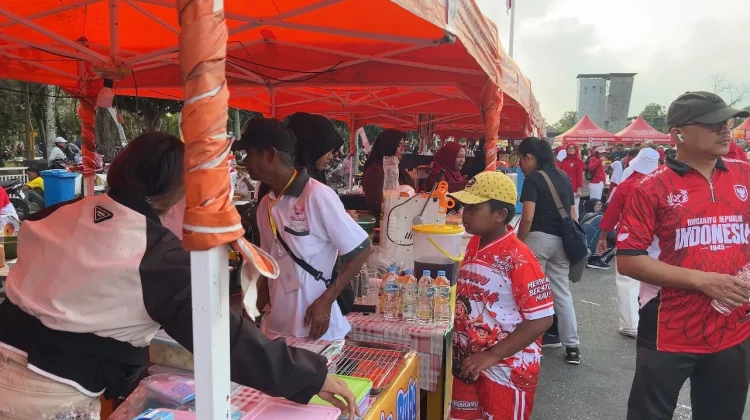 Wagub Kaltim Buka Jalan Sehat Ika Pakarti di Balikpapan Angkat Ekonomi lewat UMKM