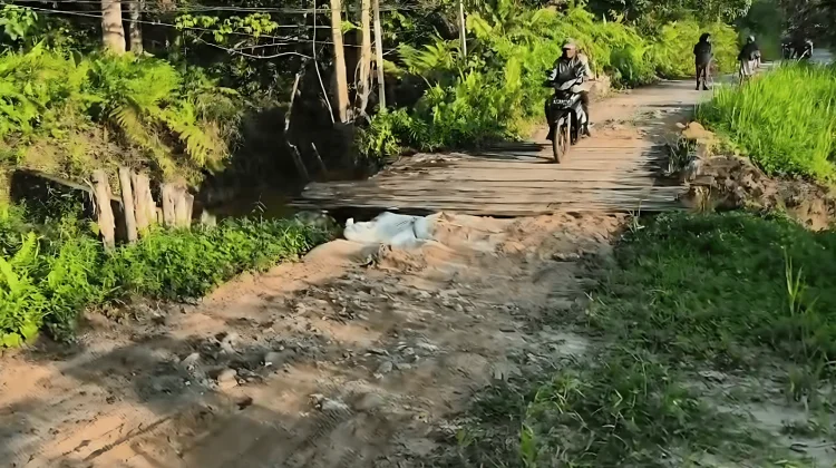 TNI Bangun Jalan Usaha Tani, Akses Petani Kaltim Kini Makin Mudah