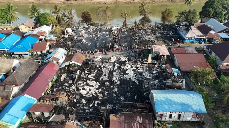 14 Rumah Terbakar di Muara Bengkal Ulu, 46 Jiwa Terdampak