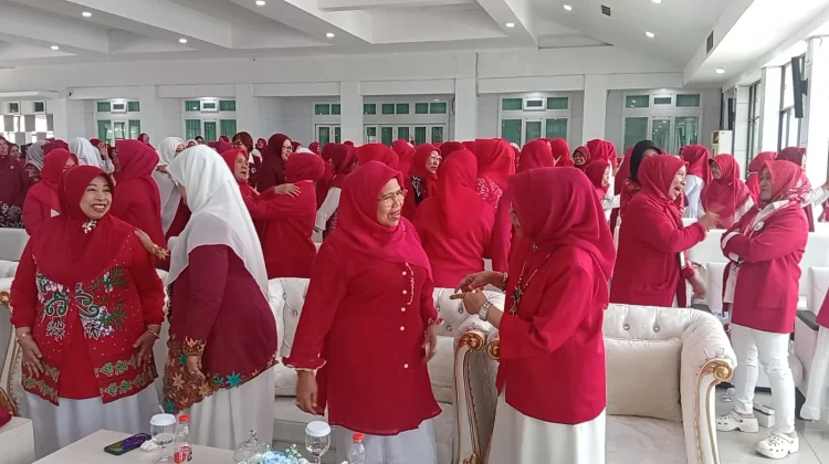 Pelatihan IPPRISIA Kaltim Bekali Perempuan dengan Keterampilan Mengelola Diri