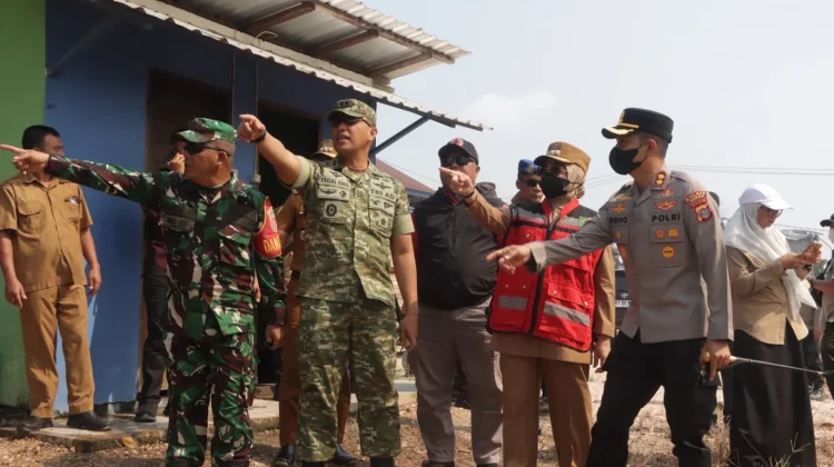 Perkuat Sinergi Penanganan, Bupati Berau Tinjau Karhutla di Poros Kelay