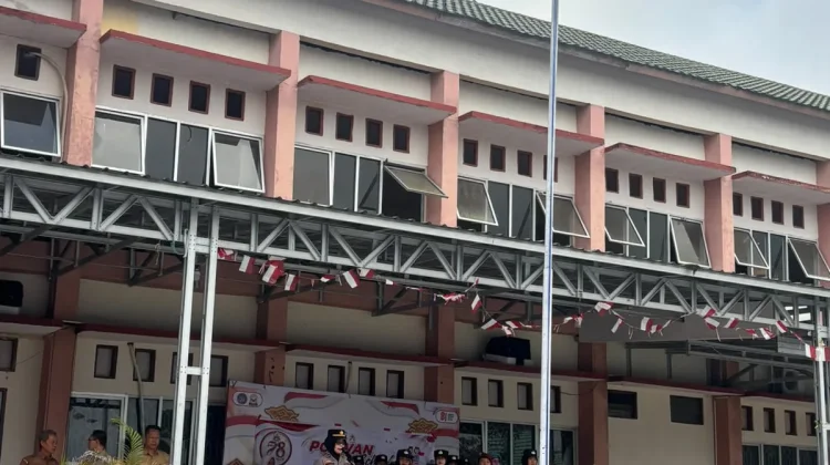 Polwan PPU Bekali Pelajar Hadapi Ancaman di Era Digital