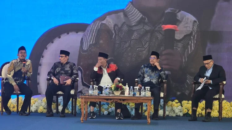 Tantangan Pengelolaan Masjid Kian Kompleks di Era Digital