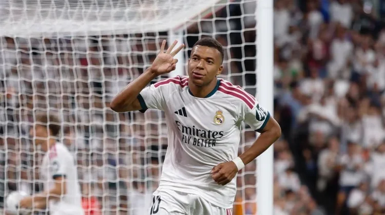 Hat-trick Mbappé Hancurkan Sociedad, Era Kedua Mourinho Dimulai Gemilang