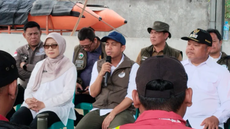 Menhut Raja Juli Antoni Tinjau Penanganan Karhutla di Berau