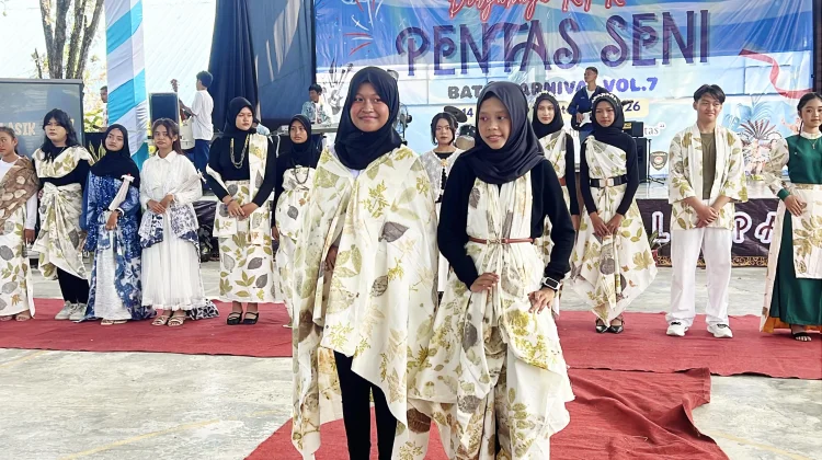 Pelestarian Batik lewat Pentas Seni SMP N 14 Balikpapan