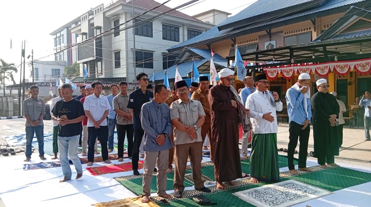 Warga Samarinda Gelar Salat Istisqa, Upaya Spiritual Memohon Datangnya Hujan