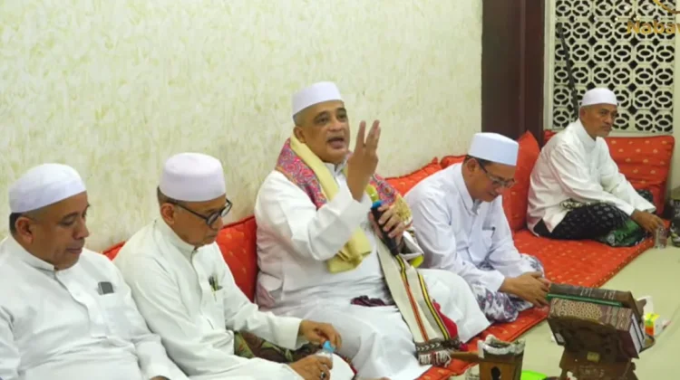 Ulama Ingatkan Bahaya Mengejar Pujian dan Kedudukan