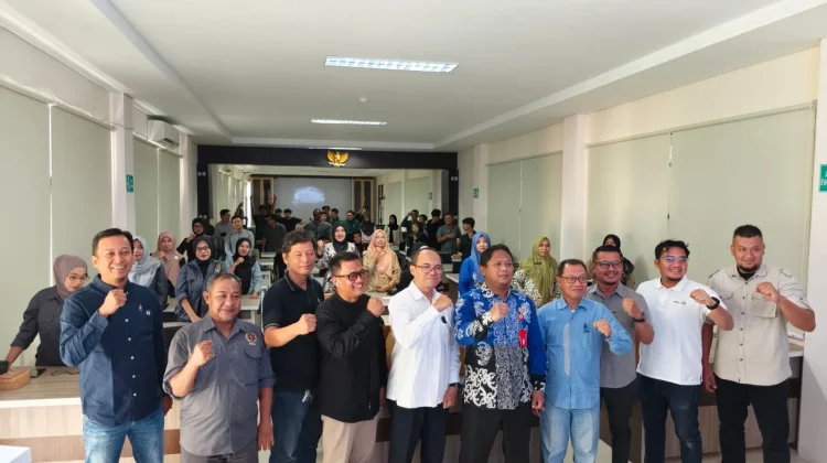 Tingkatkan Profesionalisme Pers, Diskominfo Berau Gelar Workshop dan UKW