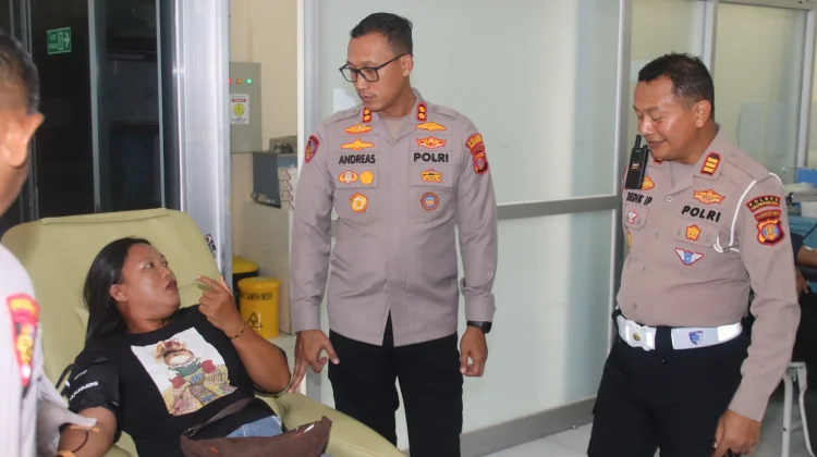 Satlantas Polres PPU Tebar Kepedulian lewat Donor Darah