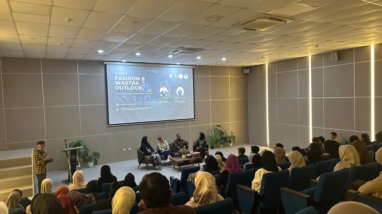 Wastra Kaltim Didorong Naik Kelas lewat Industri Fesyen