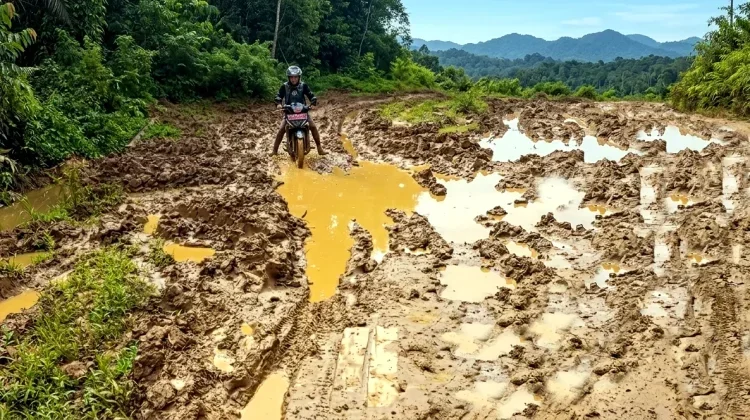 Akses Jalan Dipercepat, Tiga Kampung Bongan Didorong Maju