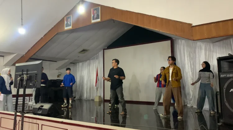 Para Finalis Bintang Radio RRI Samarinda Mematangkan Persiapan di Babak Final