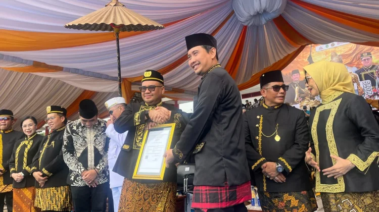 Lima Warisan Budaya Kutai Raih Sertifikat Kekayaan Intelektual