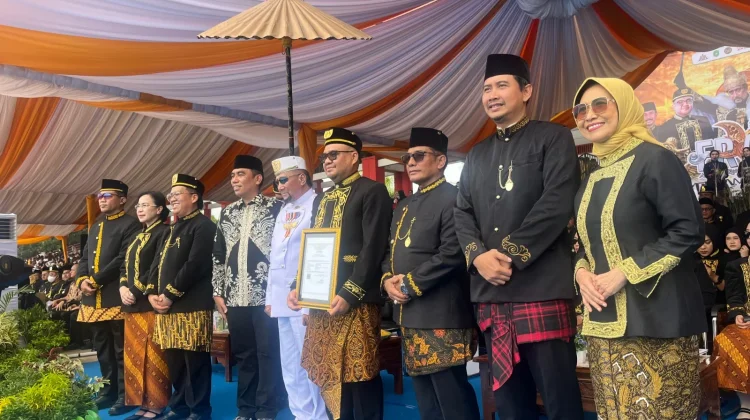 Lima Warisan Budaya Kutai Raih Sertifikat Kekayaan Intelektual